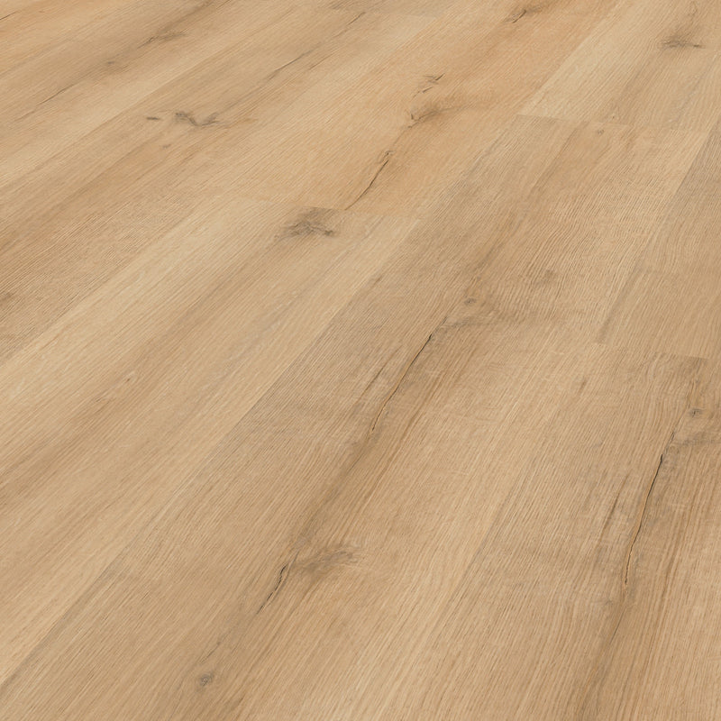 Klick-Vinylboden Eiche hellbraun mit wenigen Ästen