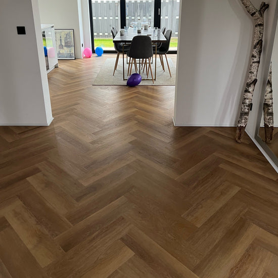 »Eiche Calathea« Fischgrät Klebevinyl 1m²