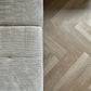 Modernes Fischgrät-Design in Beige 