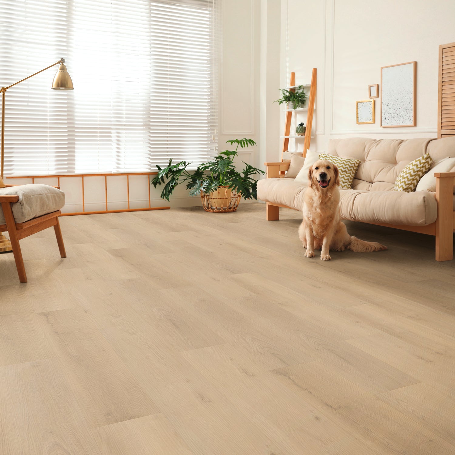 Wohnzimmer mit Klick Vinyl in Eiche hell – LaminatShop24 Laminat Fachhandel und Online Shop
