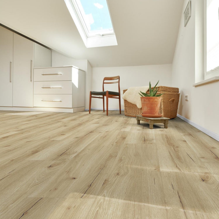 Klick-Vinyl in beige hellbraun mit Holzoptik im Schlafzimmer