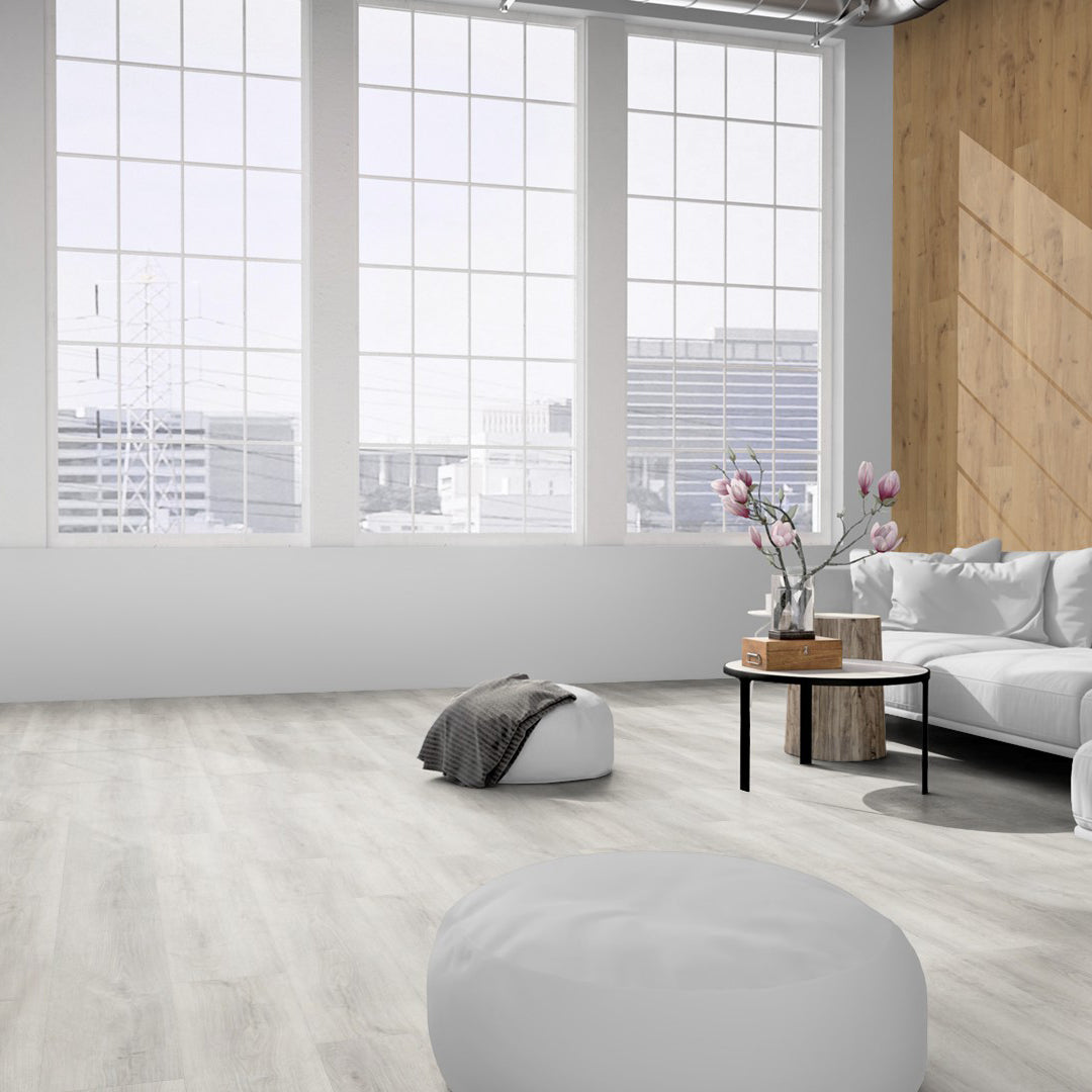 »Eiche Lucilius« SPC Vinylboden Unique Holzoptik  Wohnzimmer